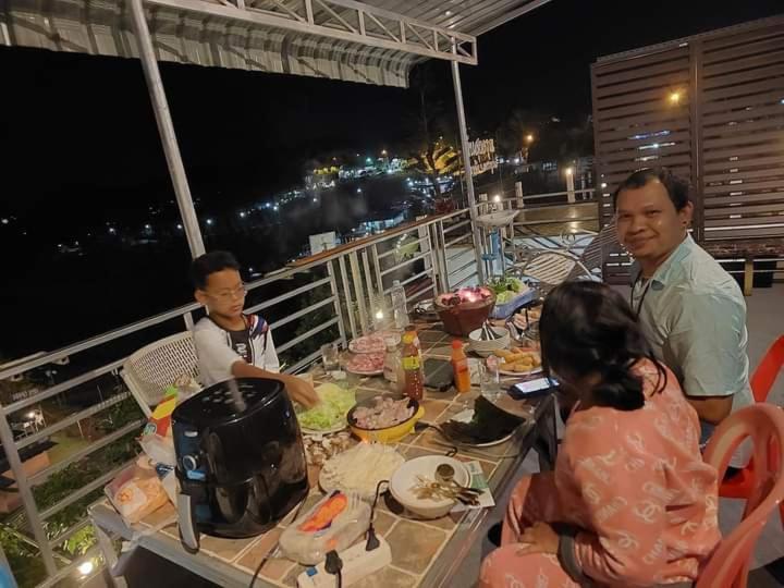 บ้านแช่มช้อย Amphoe Amphoe Khao Kho Exterior foto